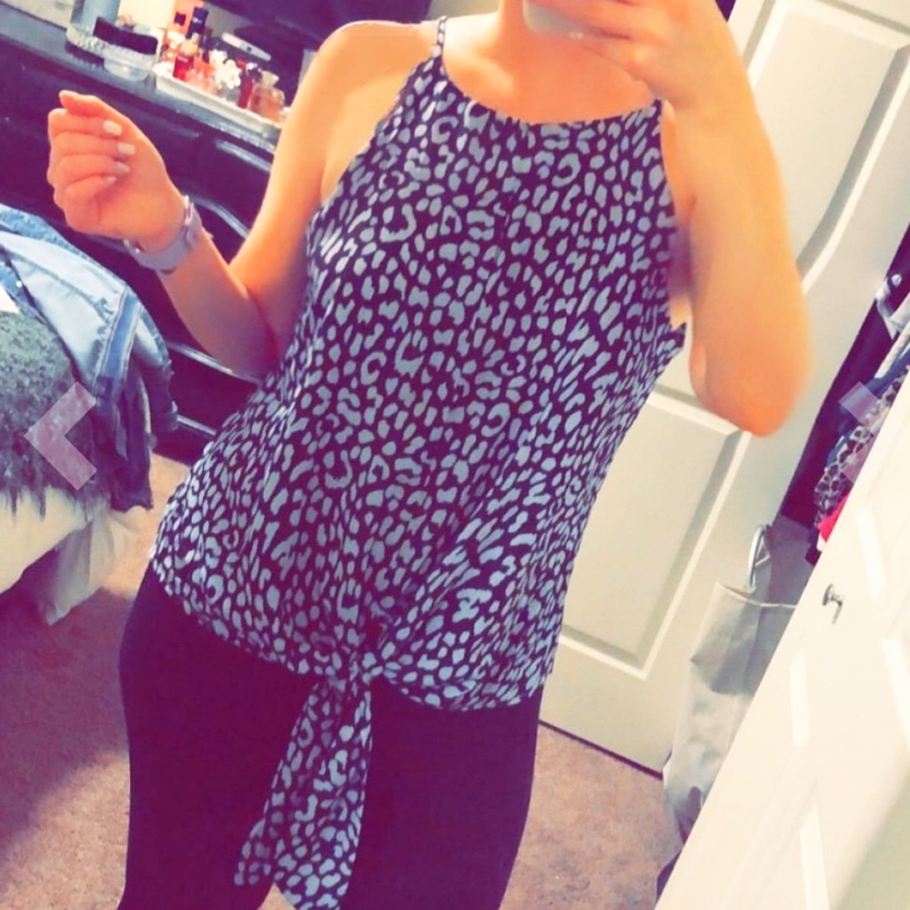 Leopard print top - Picture 7 of 7